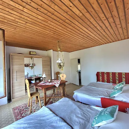 Country house Fenyves Balatonakarattya